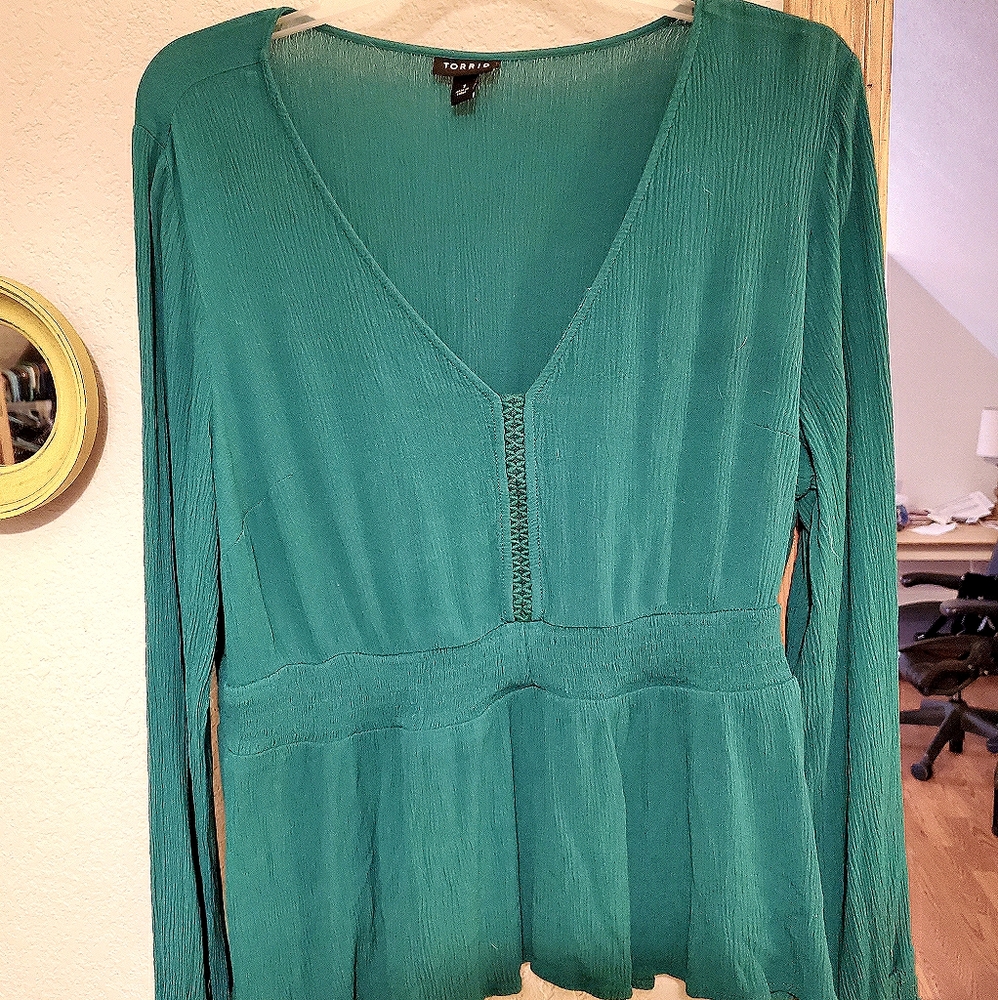 Torrid Emerald Green Blouse
